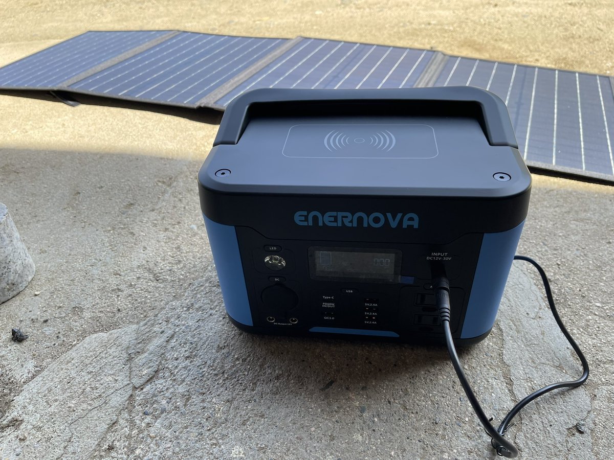 maimero1966's tweet photo. お疲れ様です。

昨日、安かったのでポチってしまった‼︎

ポダ電とPV⁉️

☀️🔋☀️🔋☀️🔋☀️🔋☀️🔋☀️

ぱねっ‼️ https://t.co/WvITPsFBzL