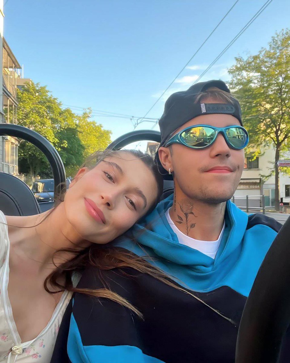 happy 4 yrs to our fave couple🫶🏻✨