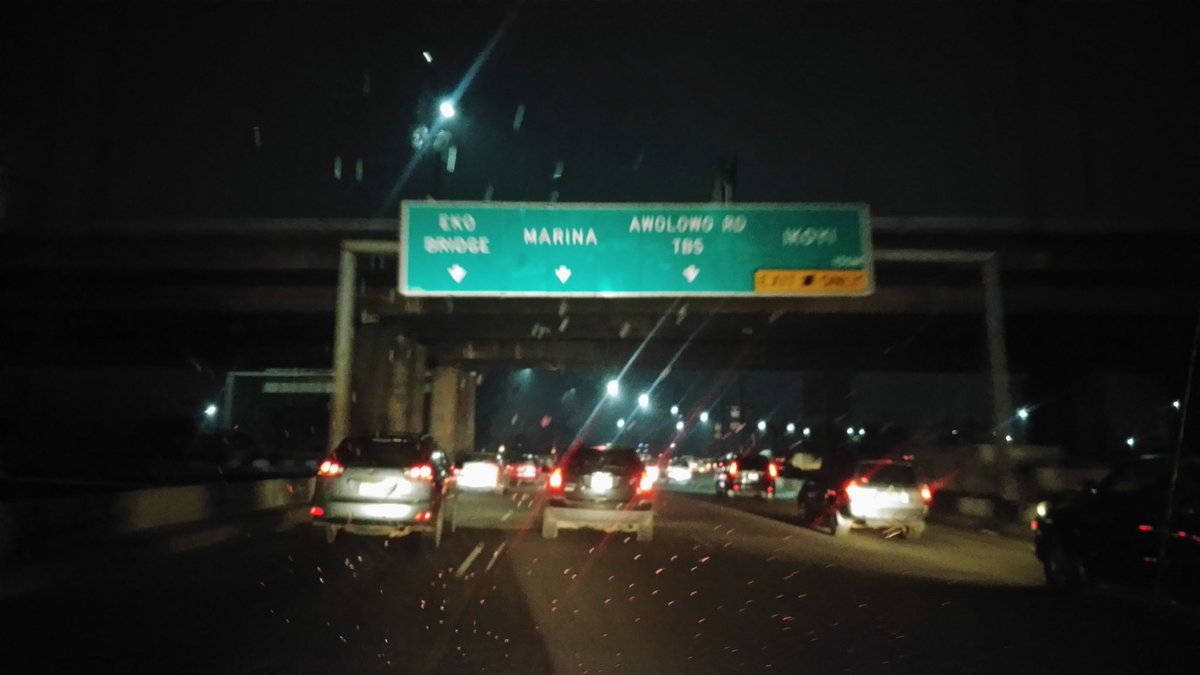 trafficbutter's tweet image. "@Austynzogs: 05h42: #3RDMB-Adeniji-Ilubirin-Okesuna towards Obalende FREE ATM