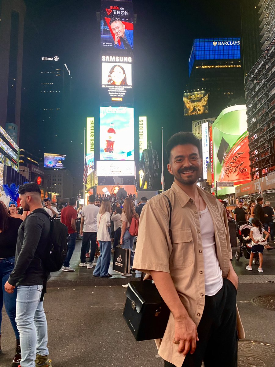 Jcastsomething's tweet photo. New York // 2022 https://t.co/b5tanaaJle
