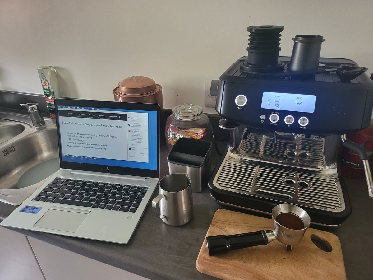 adamdobson123's tweet photo. Situation. @GilesHazan and lovely attendees joining me for coffee prep. #lilbreak https://t.co/S7gFthu9sO