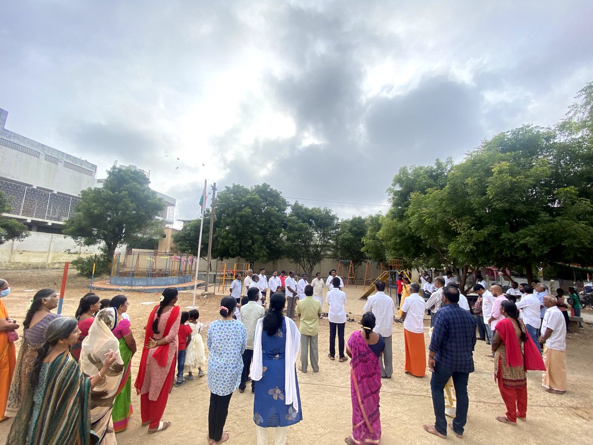LReformerz's tweet photo. National Flag Was Hoisted 🇮🇳 by our Multiple District Chairperson of 324C Lion R.N.Karunanidhi along with our President Of the Leo Club Of KURICHI REFORMERZ Leo Gowtham and Ward Councillor Of Sidco, LIC Colony, Coimbatore https://t.co/QdqWVryr2R