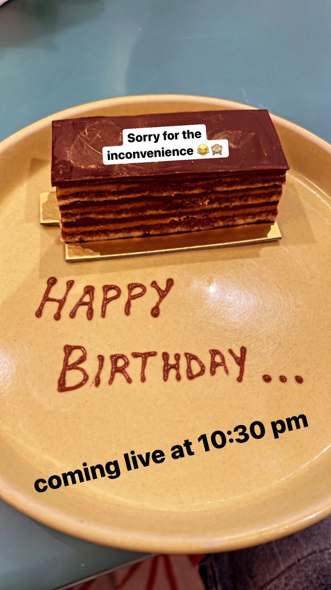 _riyaz_aly's tweet photo. Live at 10:30 pm ! Sorry everyone 🙈 https://t.co/r2Pvp0iwIY