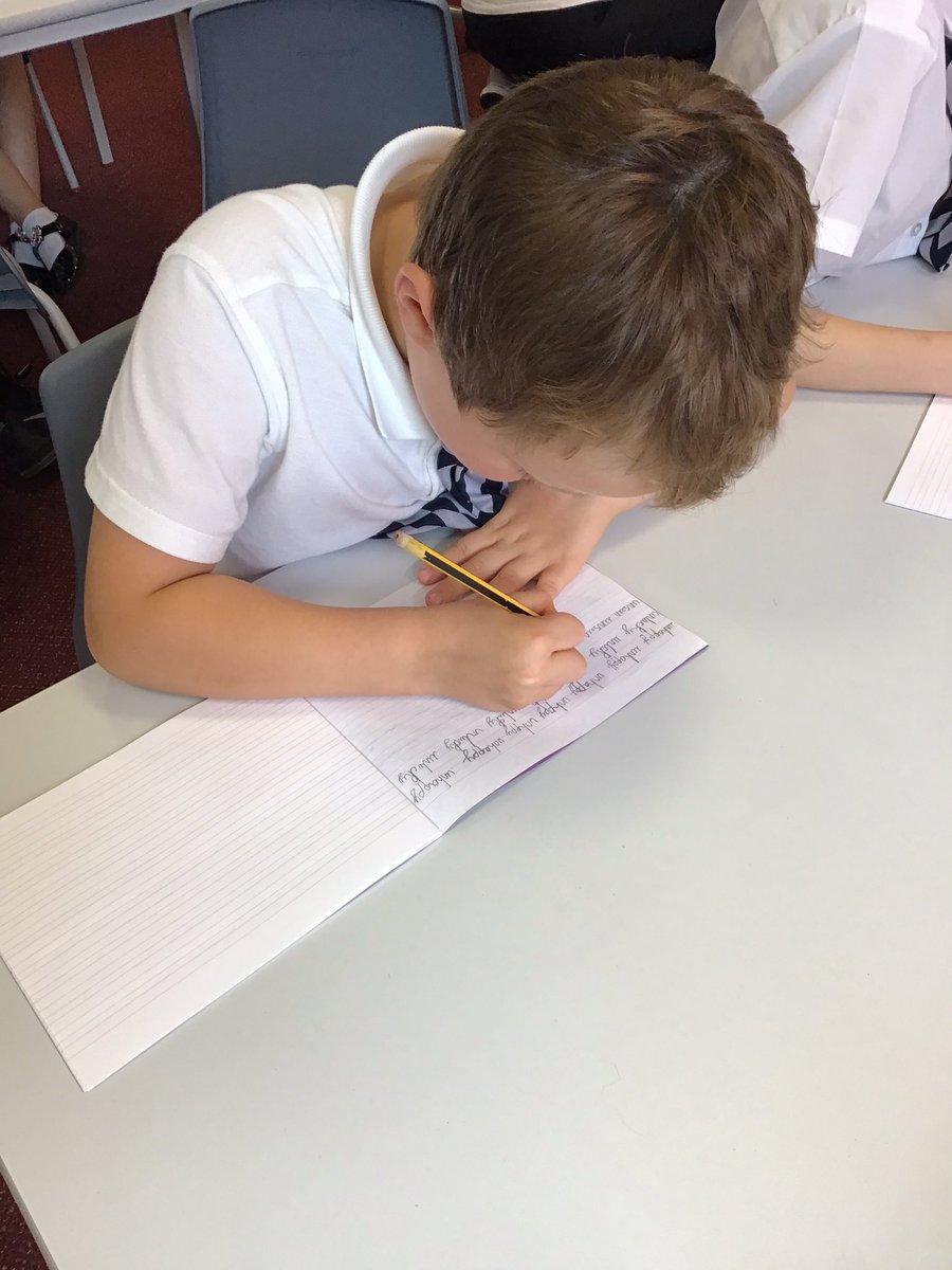 ABCPschool's tweet photo. #Class34F beautiful handwriting linked to our spellings yesterday! Super proud of Y3/4 F. #ABEnglish https://t.co/Bhv7OxX2rs