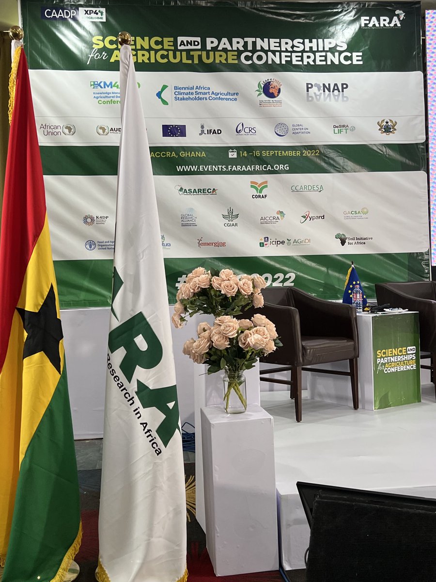 KwesiAttaKrah's tweet photo. Happy to be representing One ⁦@CGIAR⁩ ⁦@IITA_CGIAR⁩ at ⁦@FARAinfo⁩ organized Science and Partnerships for Agriculture Conference in Accra, Ghana. ⁦@leap4fnssa⁩ is launching the International Research Consortium at this conf. #SPAC2022 https://t.co/ioJswvn1zi