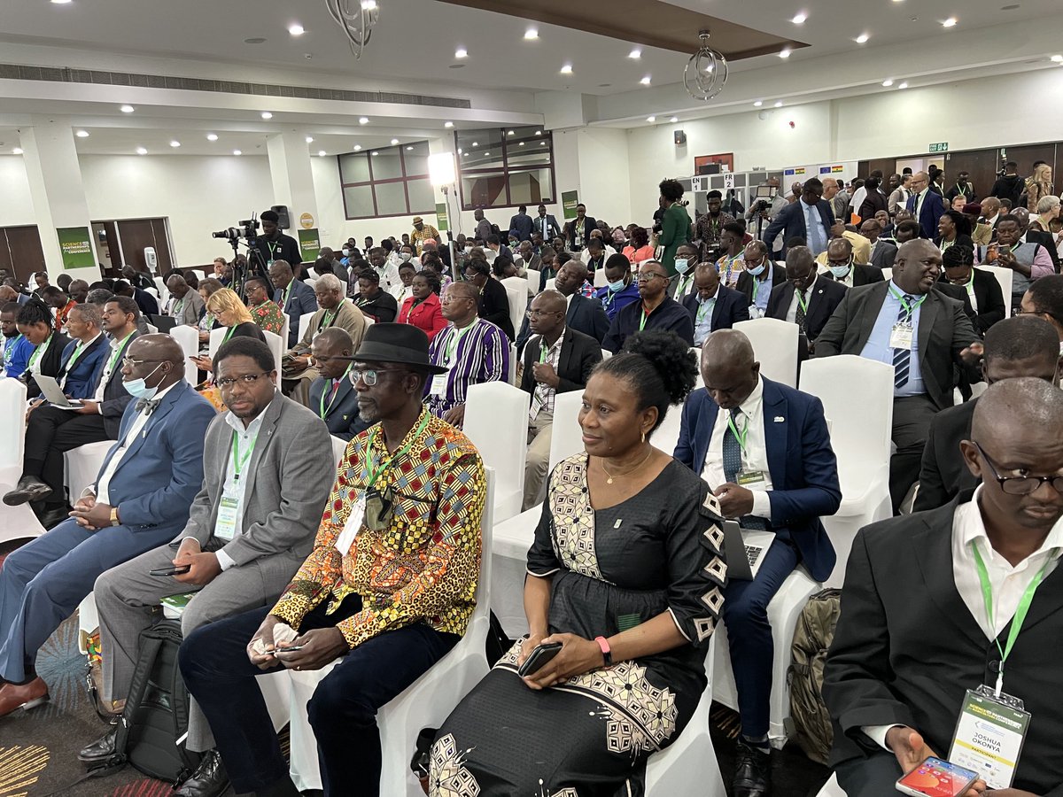 Happy to be representing One ⁦<a href="/CGIAR/">CGIAR</a>⁩ ⁦<a href="/IITA_CGIAR/">IITA</a>⁩ at ⁦<a href="/FARAinfo/">FARA Africa</a>⁩ organized Science and Partnerships for Agriculture Conference in Accra, Ghana. ⁦<a href="/leap4fnssa/">LEAP4FNSSA</a>⁩ is launching the International Research Consortium at this conf. #SPAC2022