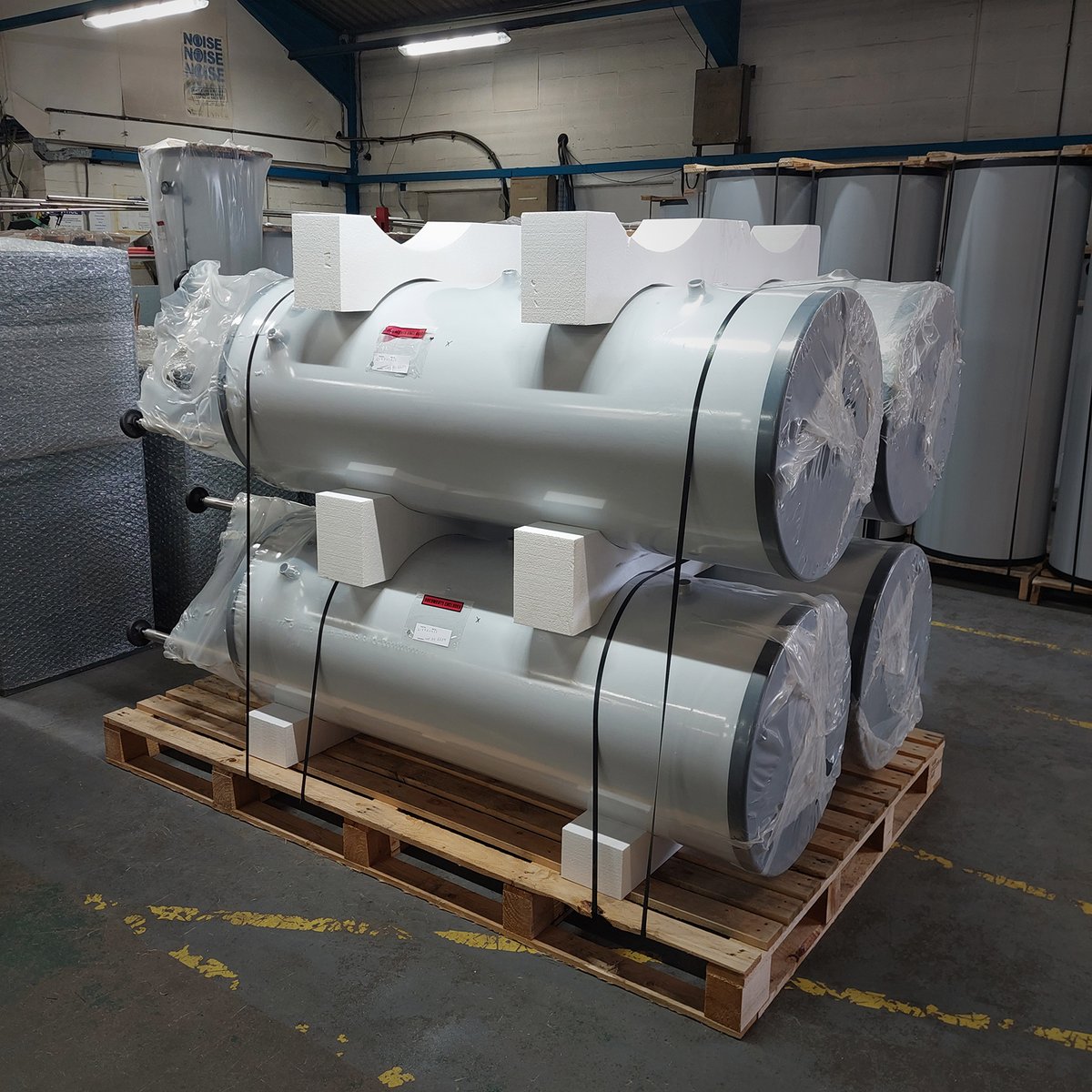 Excelsiorwater's tweet photo. The most recent collection of quality water heaters has been manufactured, sealed, and ready for delivery soon. The heaters are pre-plumbed for minimal disruption and simple installation with our 3S technology.
#waterheaterwednesday #waterheaters #industrial #hvac #deliverysoon https://t.co/q0qtvSgcZ5