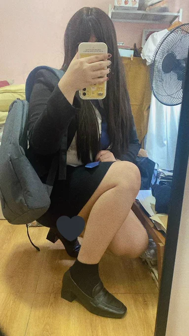 Raids my closet for femja  