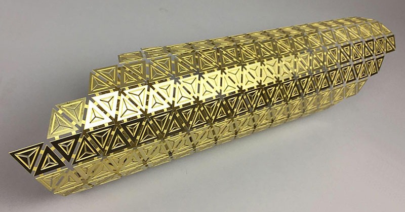 4Dmodelshop's tweet photo. Photo etching service in brass, nickel silver or copper. Contact Iain 020 7264 1295 / artwork@modelshop.co.uk https://t.co/QG4eimG2IK #photoetching #metal #metaletch #etching https://t.co/XZwZbD1iiQ