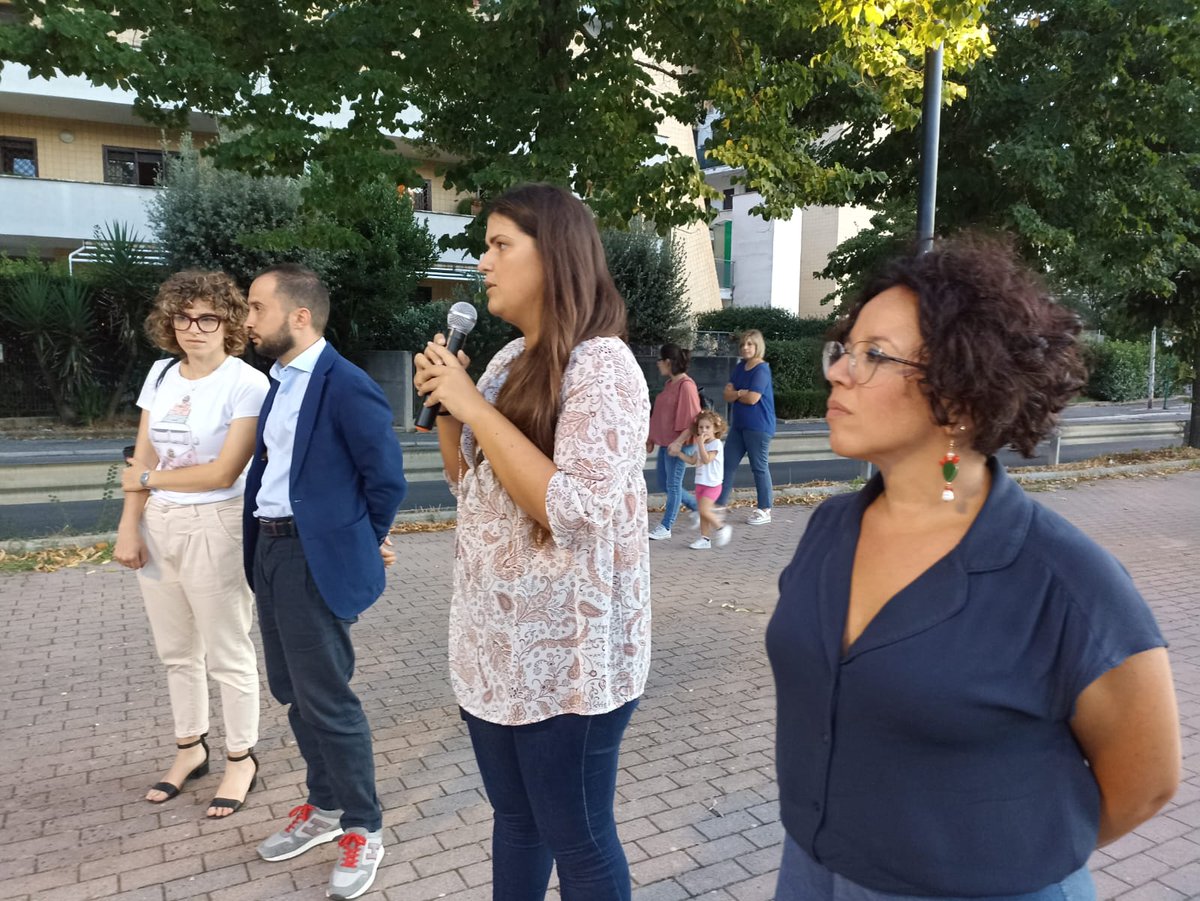 ClementiniLazio's tweet photo. Ieri giornata dedicata alla mia Città, Monterotondo con i candidati di Alleanza Verdi e Sinistra e a Monterotondo Scalo all’incontro di quartiere organizzato da Marianna Valenti Assessora e Giulia Savi a via dell’Aeronautica. 

Per le persone e con le persone, ogni giorno. https://t.co/r57KOeNxL8