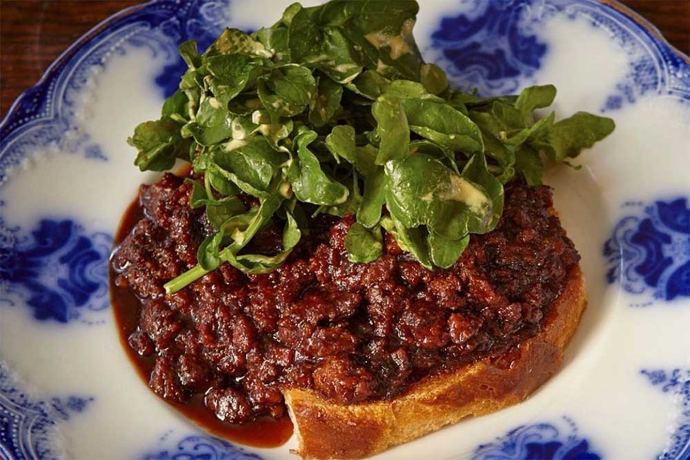 Hot Dinners (@hotdinners) on Twitter photo Mince on toast is back - as <a href="/QualityChop/">Quality Chop House</a> celebrates its 10th birthday hot-dinners.com/2022091411751/… Mince on toast is back - as <a href="/QualityChop/">Quality Chop House</a> celebrates its 10th birthday hot-dinners.com/2022091411751/…
