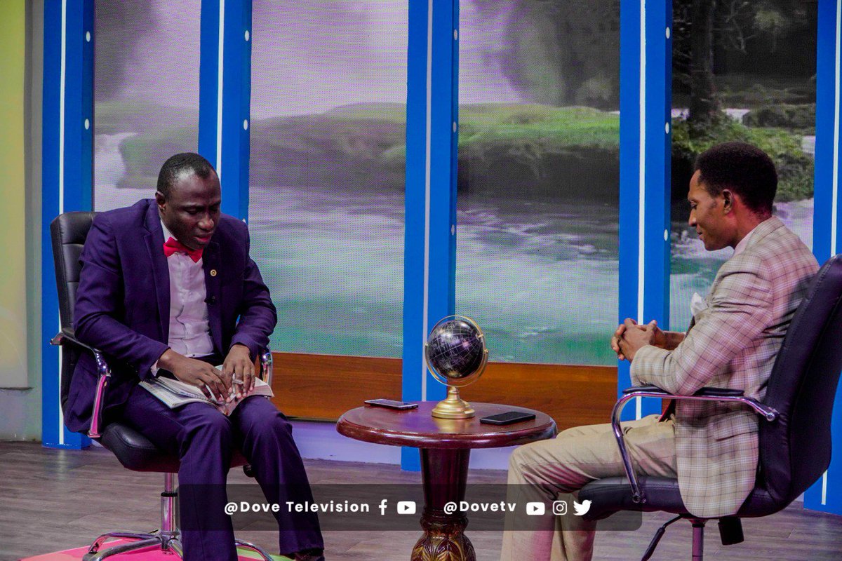 dovetv's tweet photo. Highlights of today's episode on Springs of Life.
Topic: Ideal Relationship
Guest: Pastor Matthew Adinoyi
Presenter: Mike Adekunle @adekunle_mike
Join us on Friday for another episode of Springs of Life. Remain Blessed.
#SpringsofLife
#IdealRelationship
#OHPrimeTelevision https://t.co/DusunyJvex