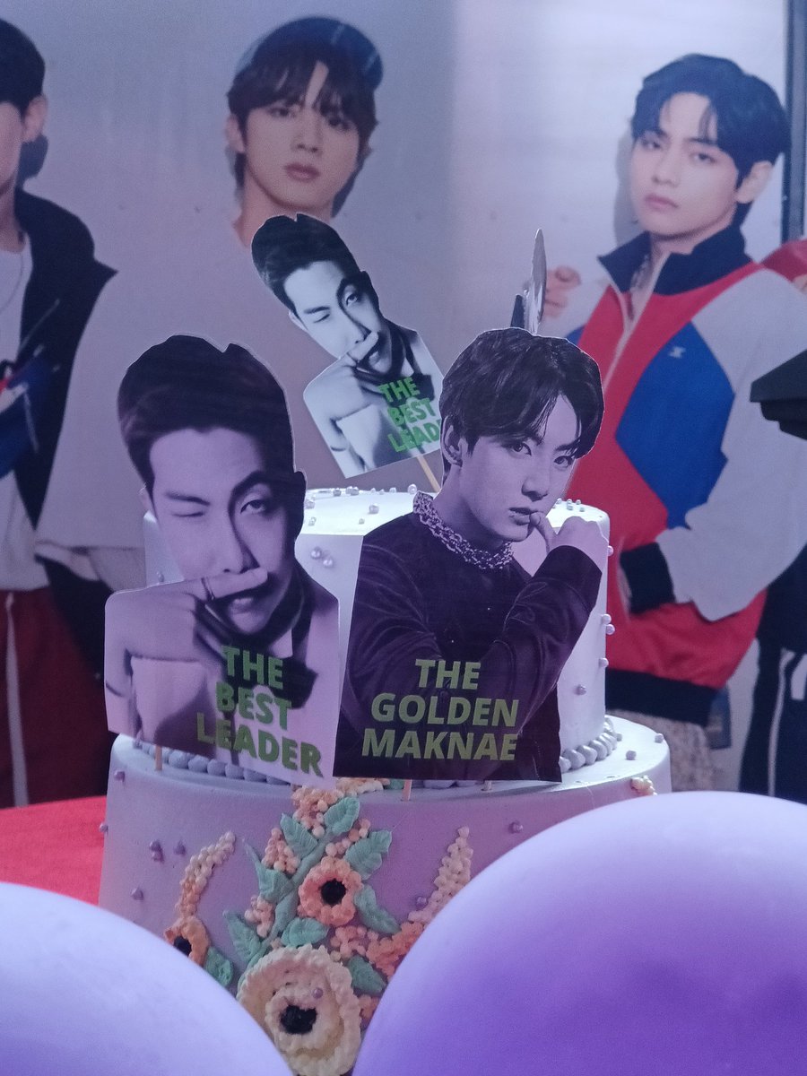 BangTanShefs's tweet photo. Namkook birthday event at Bangtan Shefs💜 thank you Army's for joining us for the event💜
Borahae💜 https://t.co/pFZ8llI61d