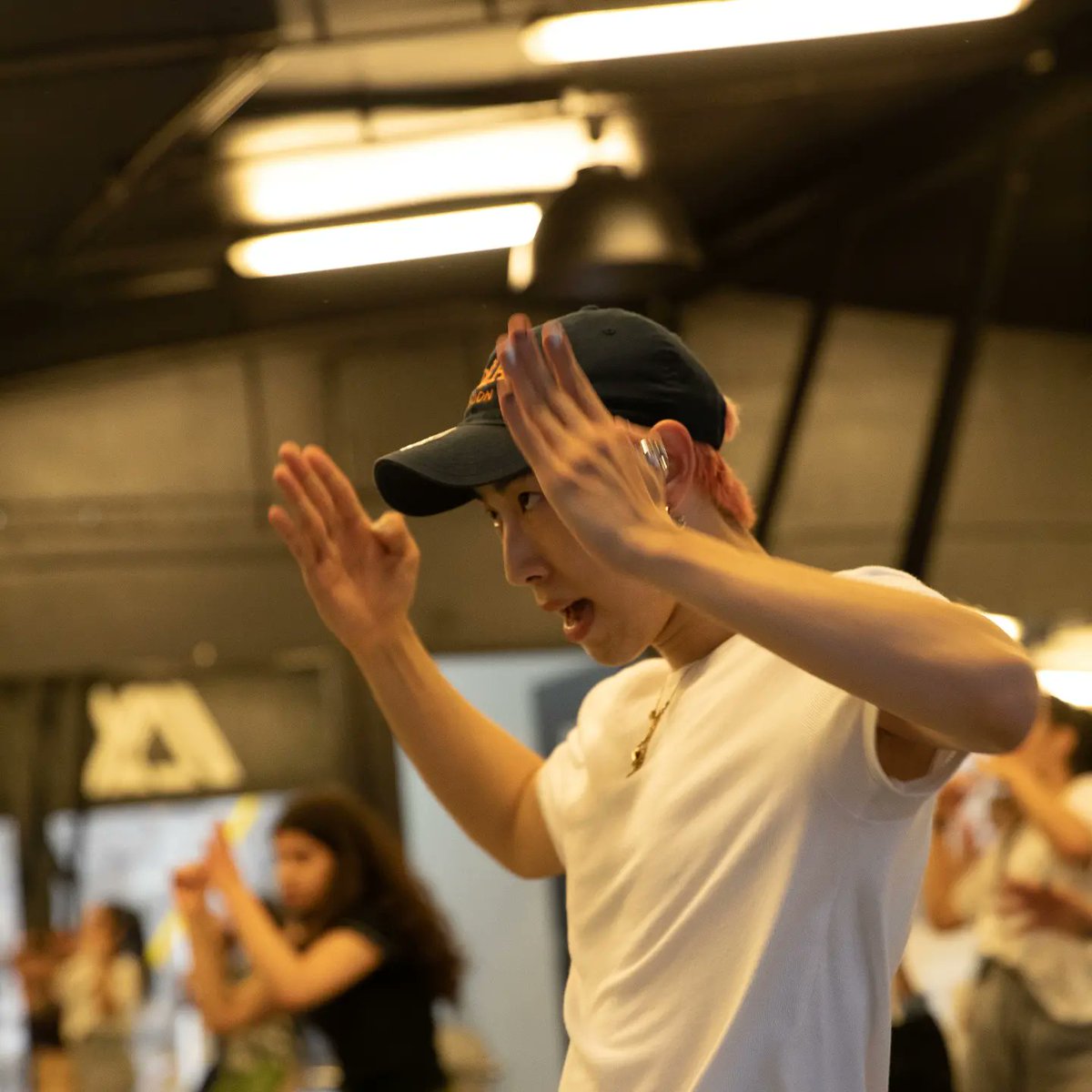 BetweenProd's tweet photo. Petit aperçu de notre dernier K-POP Dance workshop by Hyeonseok, et un avant-goût de ce qui vous attend le 25 septembre prochain !
Alors qui n'a pas encore pris sa place ?

Lien en bio ⬆️ https://t.co/M7tfsxDOYE