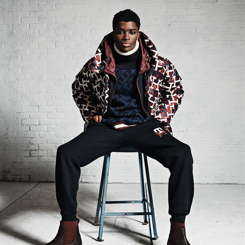 mmscene's tweet photo. Photographer #CraigMcDean and stylist #KatieGrand team up for #TommyHilfiger’s FW22 campaign starring #TravisBarker, #AnthonyRamos, #JonBatiste, #MrBrainwash, #AltonMason, #AlexisChaparro and more