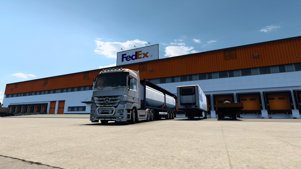 Kanpan9002's tweet photo. フューエルタンカーをガベス(チュニジア)からタラゴナ(スペイン)へ配送。
Mercedes-Benz Actros トラックを使用。

北アフリカも拡張してくれるといいなぁ

#ETS2
#EuroTruckSimulator2  
#SCSsoftware
#ProMods
#Afromap
#IberiaRebuild https://t.co/ftDwj12xon