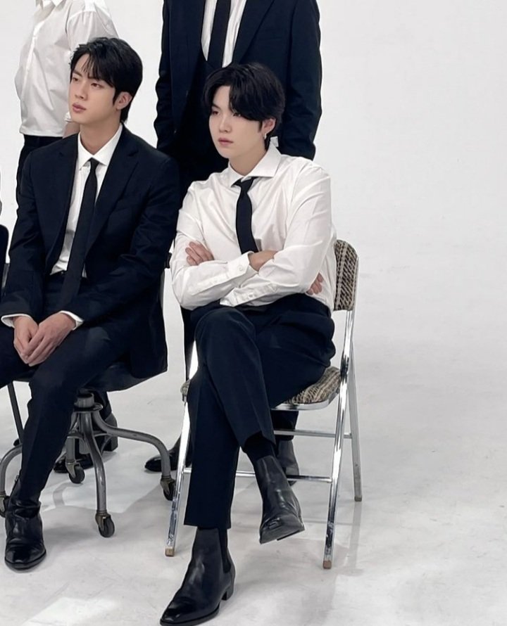 bts_1332010's tweet photo. He is so cute 😊 https://t.co/o3JNBA2HUX
