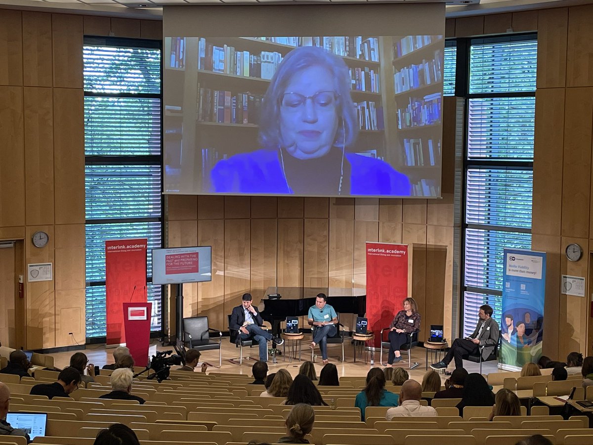 InterlinkAca's tweet photo. Now at #fome22 @dw_akademie session on Resilience, Viability, Continuity. How Today’s Media Can Prepare For the Crisis of Tomorrow with Yana Naralska, Ann Hollifield, @jlsanz, @chayhofilena, @salamomert and @sm_mizzima! Livestream: https://t.co/G9d7sAbKpB https://t.co/YAGnWJftJ6