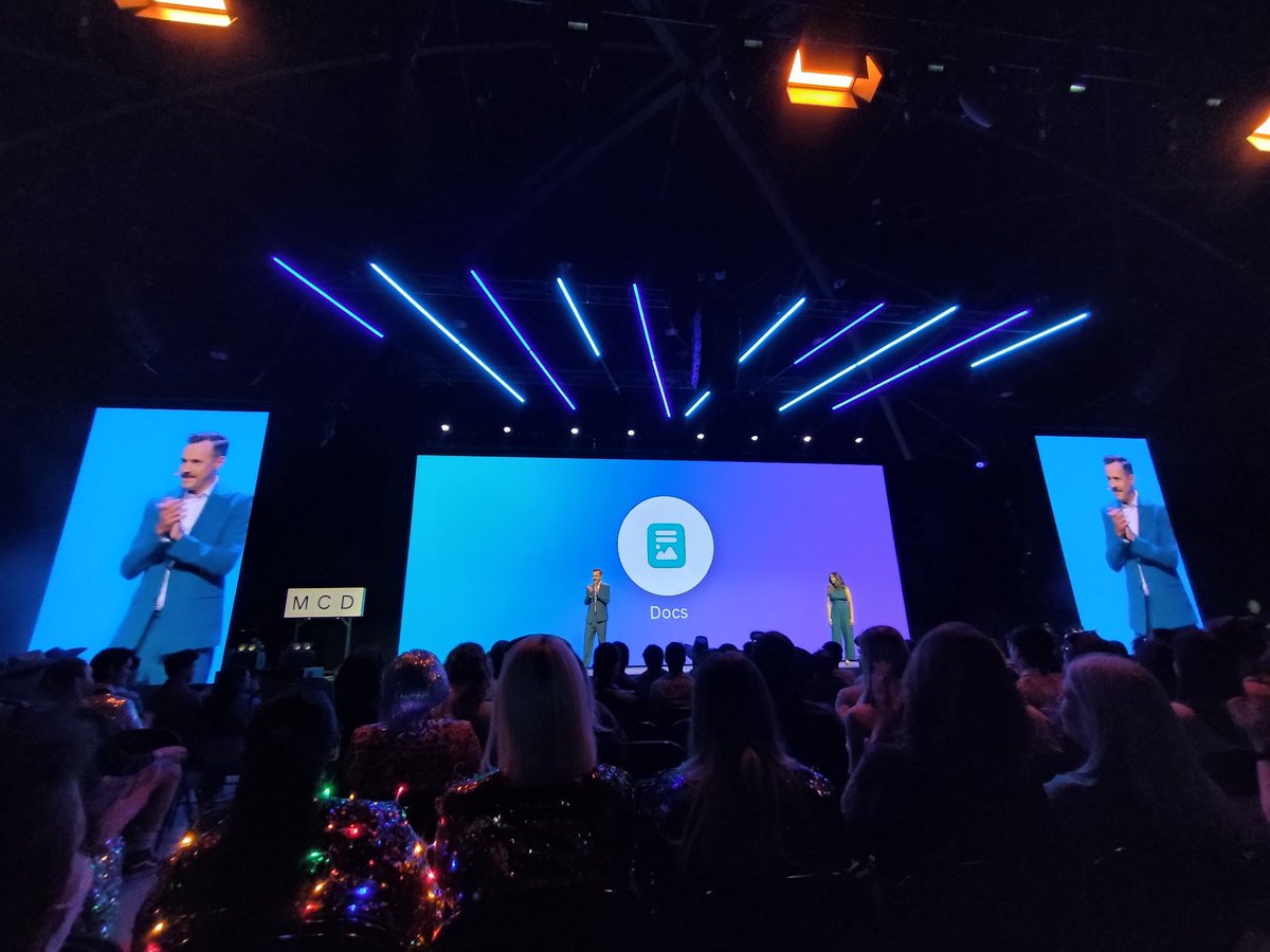 NickRossTech's tweet photo. Much whooping and hollering for the announcement of Canva Docs. Compatible with all other Canva designs (inc presos, whiteboard, videos). And vice versa. #CanvaCreate #canva @canva https://t.co/HTwl1JX7Wd