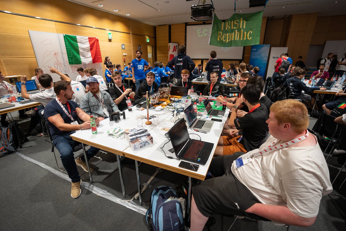 ZeroDaysCTF's tweet photo. #ECSC2022 Vienna #TeamIreland
@ReliaQuest @bhconsulting @edgescan @CommSecltd https://t.co/wsPAAKf68N