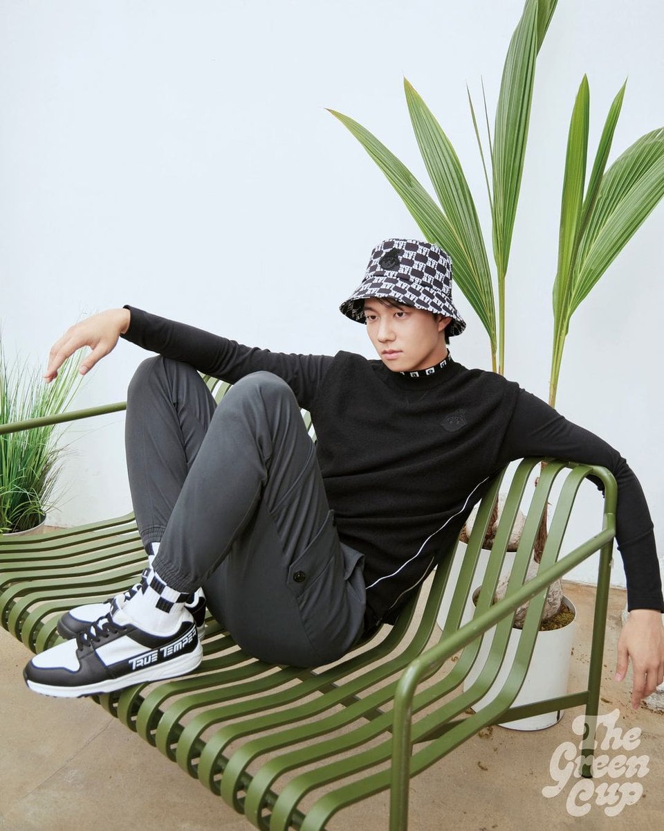 kidohunforever's tweet photo. The Green Cup update #kidohun
#TGCmag #kidohun #기도훈 #kidohoon https://t.co/9zqTiHBBUg