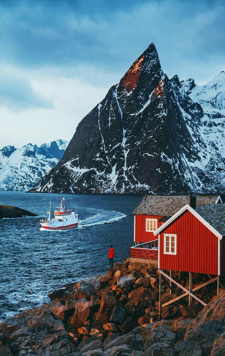 John300470's tweet photo. Lofoten Islands, Norway 🇳🇴 https://t.co/t0uSUHk8TR