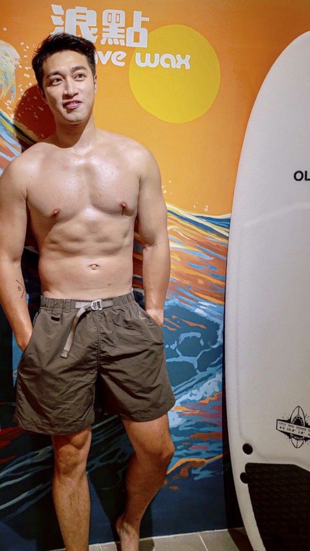 wavewax71's tweet photo. 浪點好友分享~ Shiro
我終於可以跟36年的胸毛說掰掰~~雖然說有些人喜歡胸毛覺得性感，但夏天真的是超熱~~因此當看到浪點的廣告，就立刻想來體驗一下。
除毛的過程，因為師傅技術很好，加上浪點使用的蠟很高��，整體下來，其實沒有太大的痛感，是可以忍受的程度。
真的很推薦大家來試試~~ https://t.co/rfspZB29P2