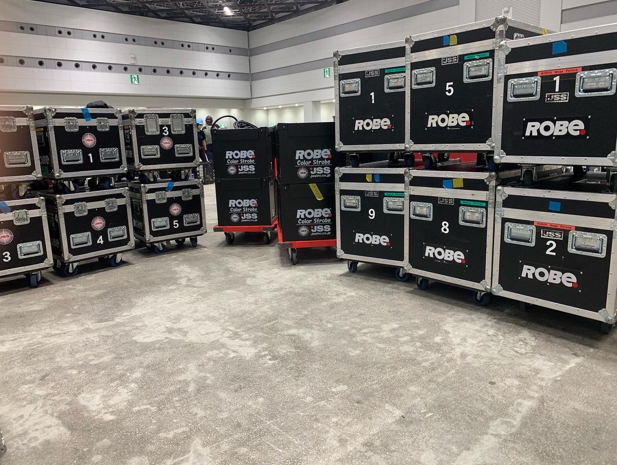 jssinc_co_jp's tweet photo. 【現場紹介】東京ビッグサイト南3＆4ホール
#jss #lighting #stagelighting #robelighting #megapointe #pointe #robin600ledwash #colorstrobe #ligthingdesign #lightingtech https://t.co/7m3ifWNnnw