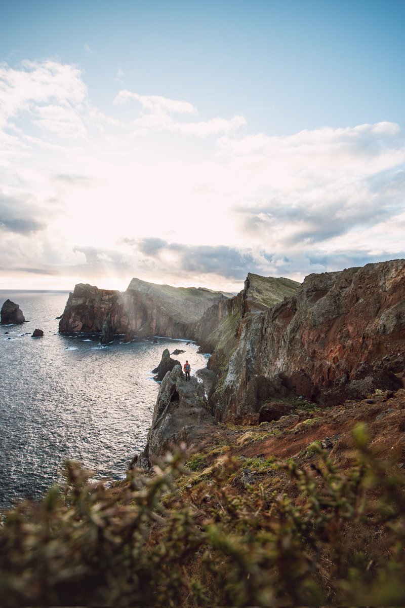 SonnekVaclav's tweet photo. Ponta de São Lourenço

Wonderful cliff on the east of island!

Who already visit madeira or who's going to? :) ⬇️⬇️
 #Madeira #canonphotography #travelling #visiteurope #roamtheplanet #Portugal #sunrisephotography #getknown #hikingadventures https://t.co/waY6Du4hSm
