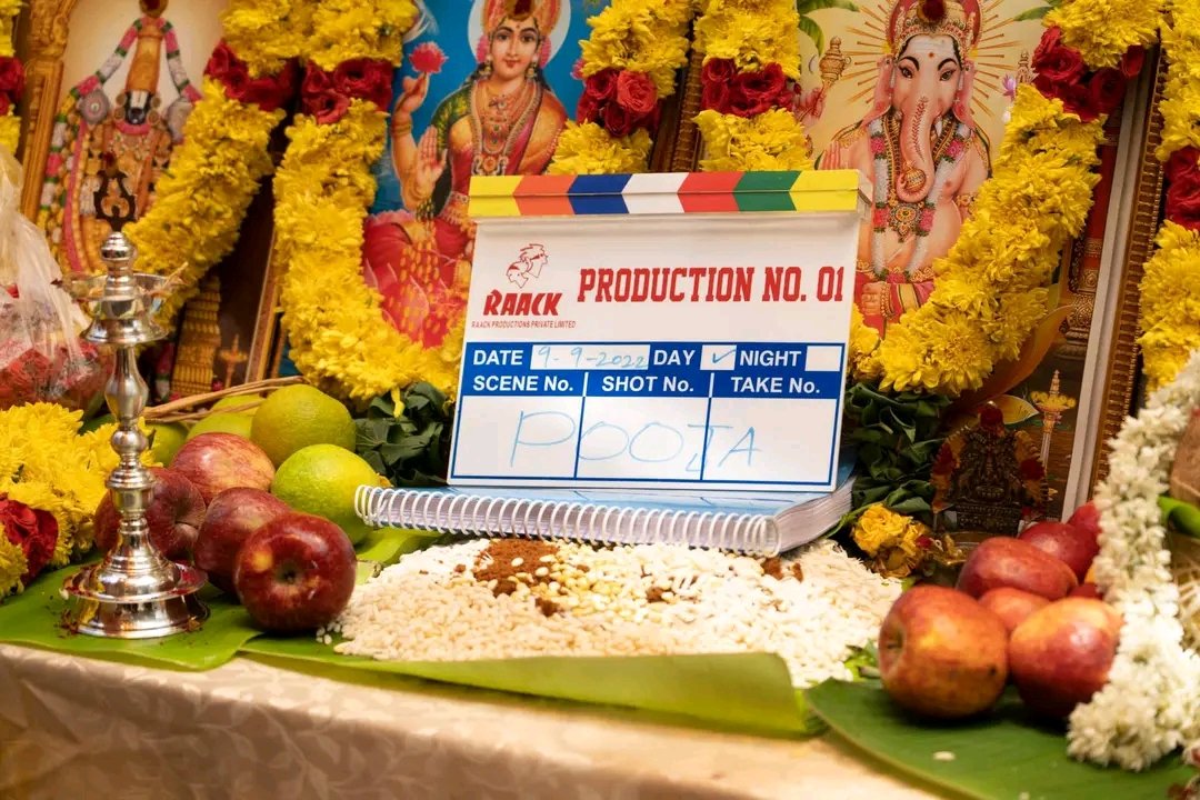 soundararaja_fc's tweet photo. With all your love & support New project Of My Annan
@soundar4uall Movie 🎬
Pooja with @iYogiBabu brother directing by @Kvkathirvelu Anna produced by #Raack Production Pvt ltd
@RaackProd_offl #Productionno1
#Raackproductions #SamCS #PrasannaSKumar #hotelwestin #LawrenceKishore https://t.co/3fidTMNd11