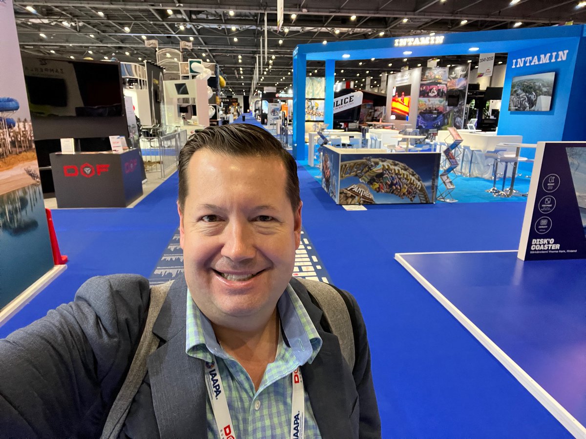 ScottFaisFun's tweet photo. GOOD MORNING EXPO: I love the peace found early morning along the #IAAPAExpoEurope trade show floor. It’s the calm before the business of fun.  #IAAPA #IAAPAExpo #London https://t.co/fLl1mGbBam