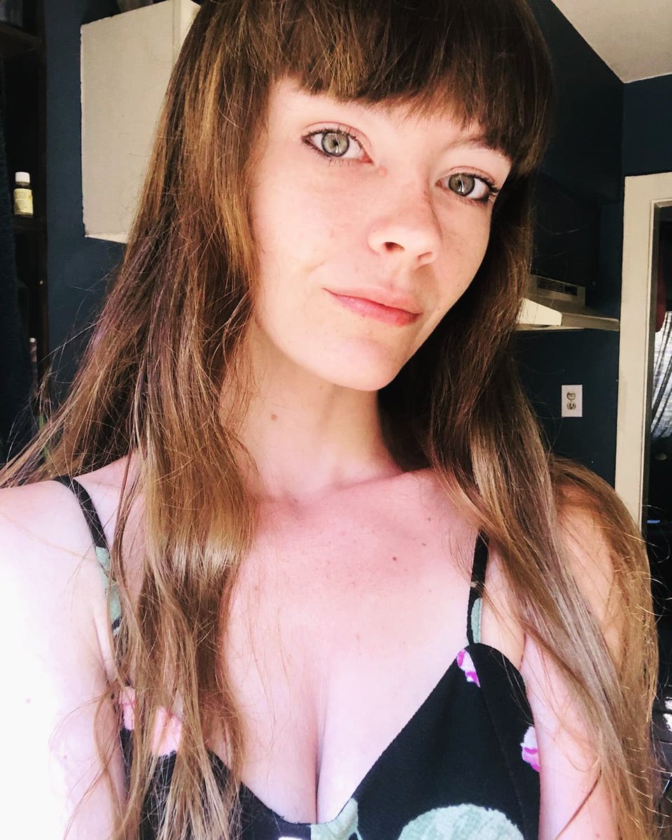 Content from aloravalentine_official