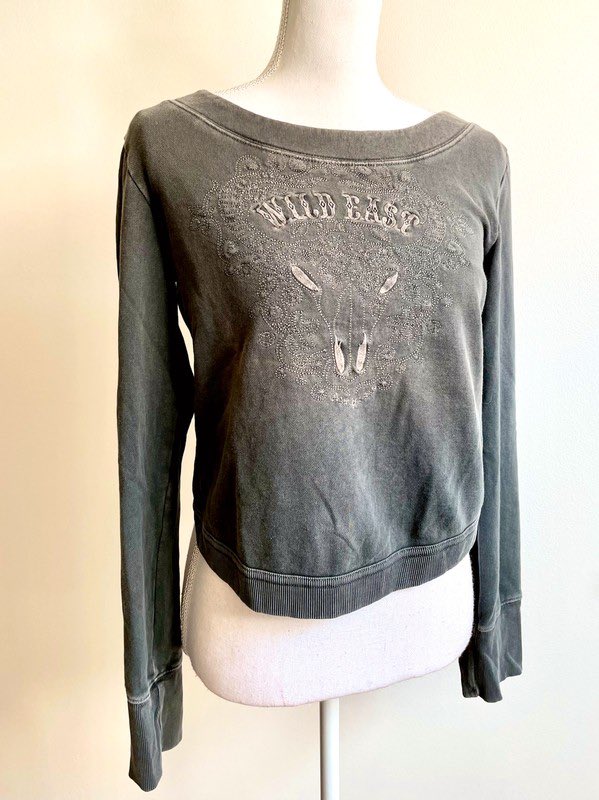 VintedOnly's tweet photo. Deal?! Koop mijn Diesel op #Vinted! Maat L / 40 / 12 voor €7,50: #vintedonly #chineuse #moderesponsable #fringues #vintedbelgique #fripe #vintedfr #secondemain #vintedseller #vintedaddict #tweedehands #fashion #style #inspiration #shoplocal #lifestyle https://t.co/1D1I85e67V https://t.co/QbwKiHkbRG