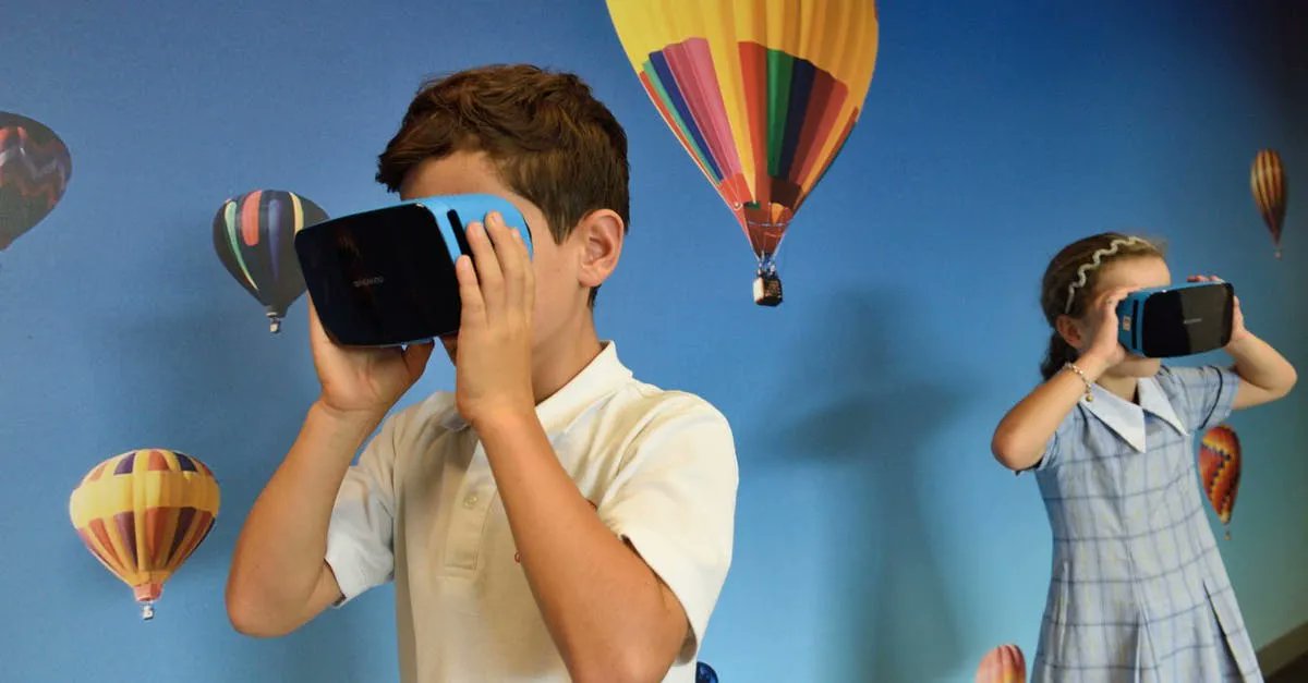 360Learning_FR's tweet photo. Tout ce que vous devez savoir sur le #sociallearning pour rendre l'expérience d'apprentissage de vos collaborateurs plus engageante https://t.co/ui2Y8Qrx0L https://t.co/8xU2kd2wJv