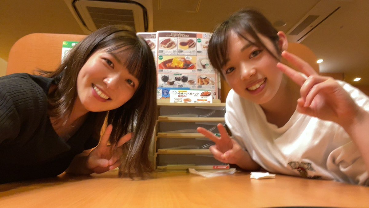 foyclvi's tweet photo. たまに集まれるから仕事頑張れる❤️‍🔥

何連勤だって残業だってしてやるさ〜💪☺️ https://t.co/CwKAnwIDer