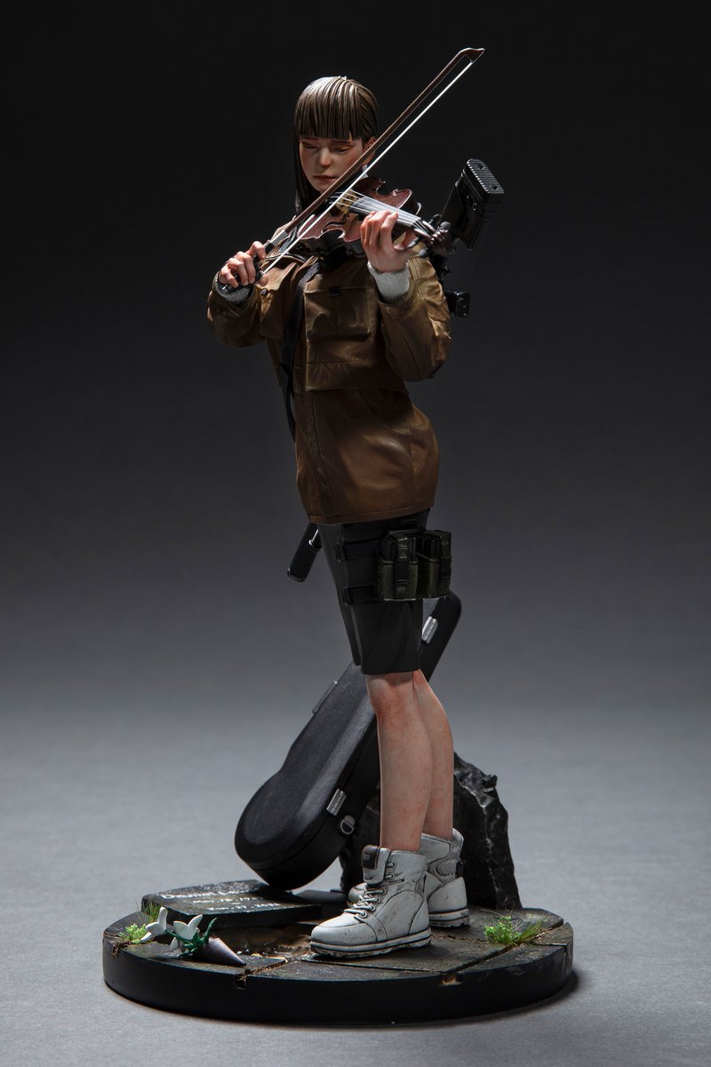killo_33's tweet photo. 携帯の写真と感じが違います。
#resistanceviolinist #killo https://t.co/N7NB1kea4u