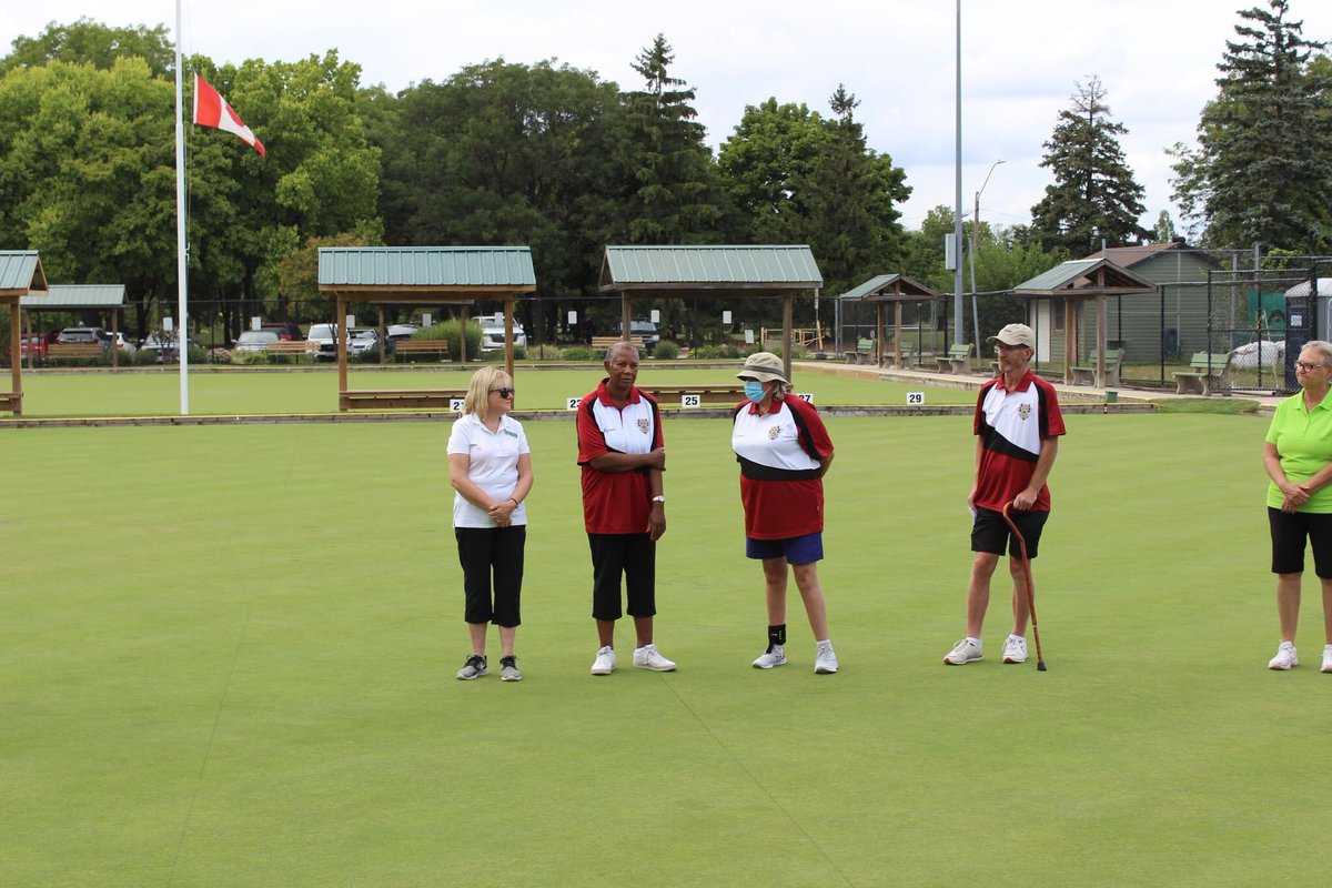 Our VI bowler Louise is doing great at the Canadian Para Bowls Championship. 4-0-0 record, and final tomorrow.