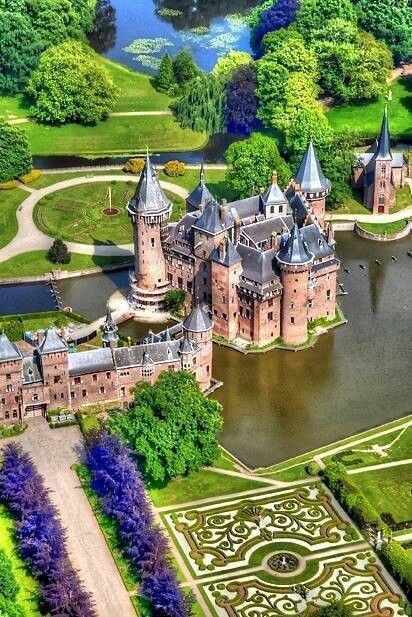 John300470's tweet photo. De Haar Castle, Utrecht, Netherlands 🇳🇱 https://t.co/620UwS219l