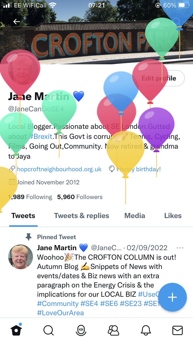 JaneCanDoSE4's tweet photo. Woohoo-I have balloons๐๐๐๐๐Looking forward to the day-Off for nice brekkie with Eamon-Alex & Jaya coming over later & then all going uptown to Shoreditch where meeting Joe-kids have organised surprise activity & meal #HappyDays #FamilyTime #EmbraceGettingOlder https://t.co/p7Ms7MCYac
