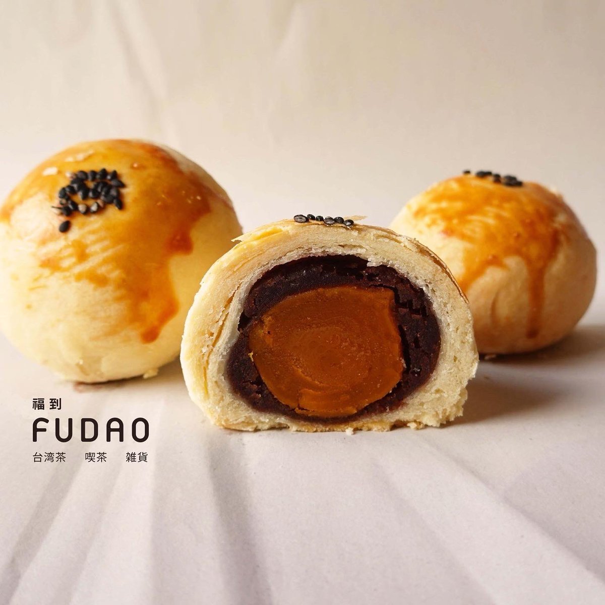 fudaocha's tweet photo. ㊙️情報解禁㊙️
皆さん、ニーハォ🐼
いつも福到 FUDAO 台湾茶をご利用いただきありがとうございます🙇🏻♂️
今週末の期間限定コラボイベントのメニュー表が出来ました✨ご参考下さい🤩🥰
#福到 #FUDAO #FUDAOCHA @fudaocha @Yumtea_Osaka https://t.co/c3ezzLR4Gu