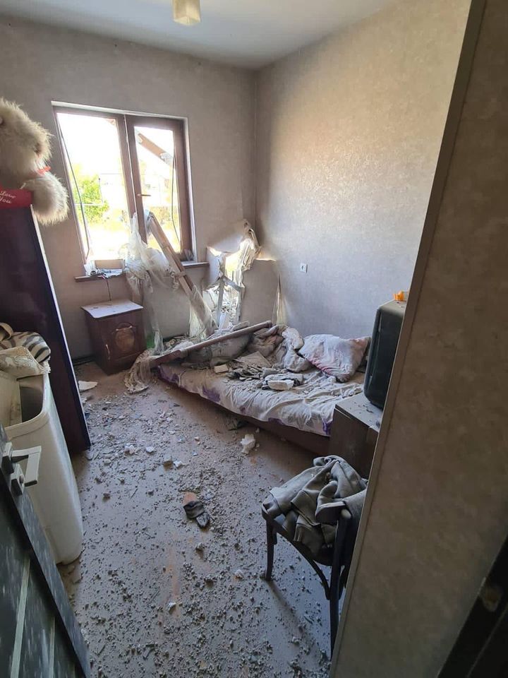 #Azerbaijan has reportedly shelled the homes of innocent civilians in #Artsakh and is now attacking #Armenia’s border. 

#StopAliyev #StopAzerbaijaniAggression
