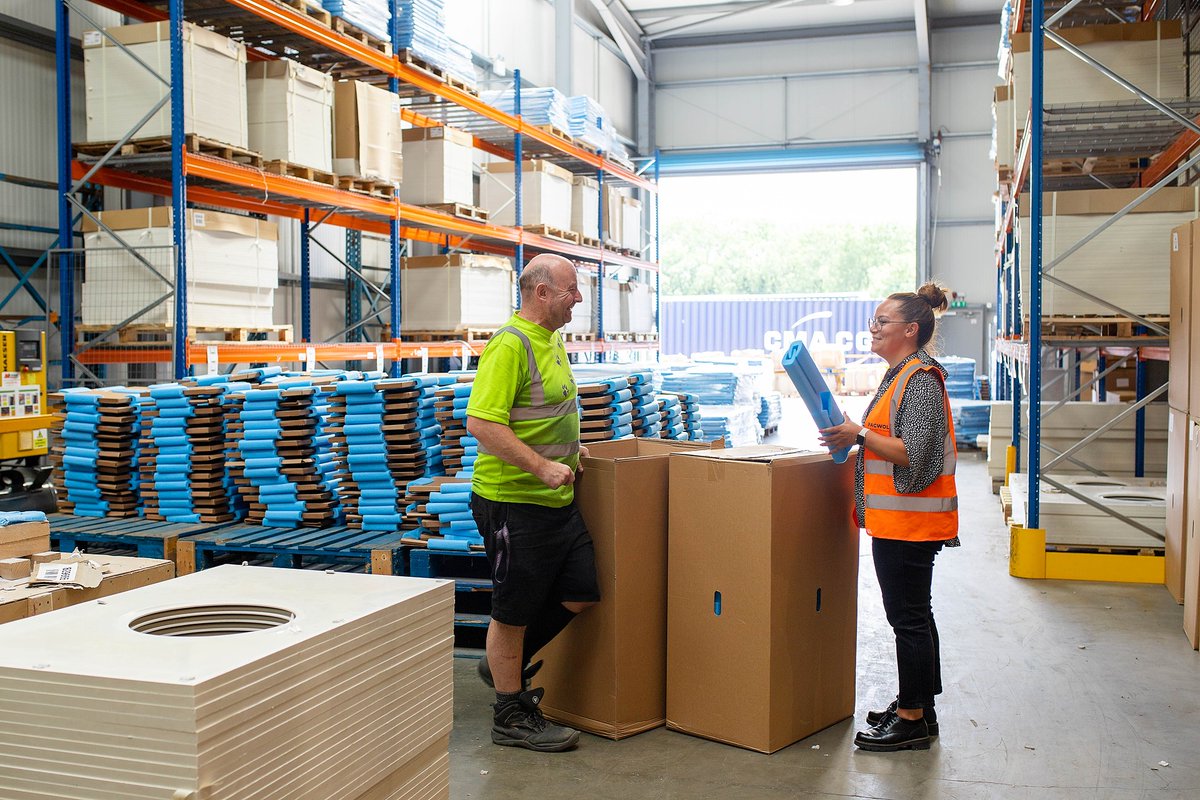 PACWOLF_UK's tweet photo. Customer service is at the heart of Pacwolf. We are one team, passion, pride, participation and inclusion. We work with exceptional people and do exceptional things. 

Meet our team at https://t.co/YmGvrUY8Jk

#WorkCulture #TeamAppreciation #LogisticsPartner https://t.co/JP438uabkH