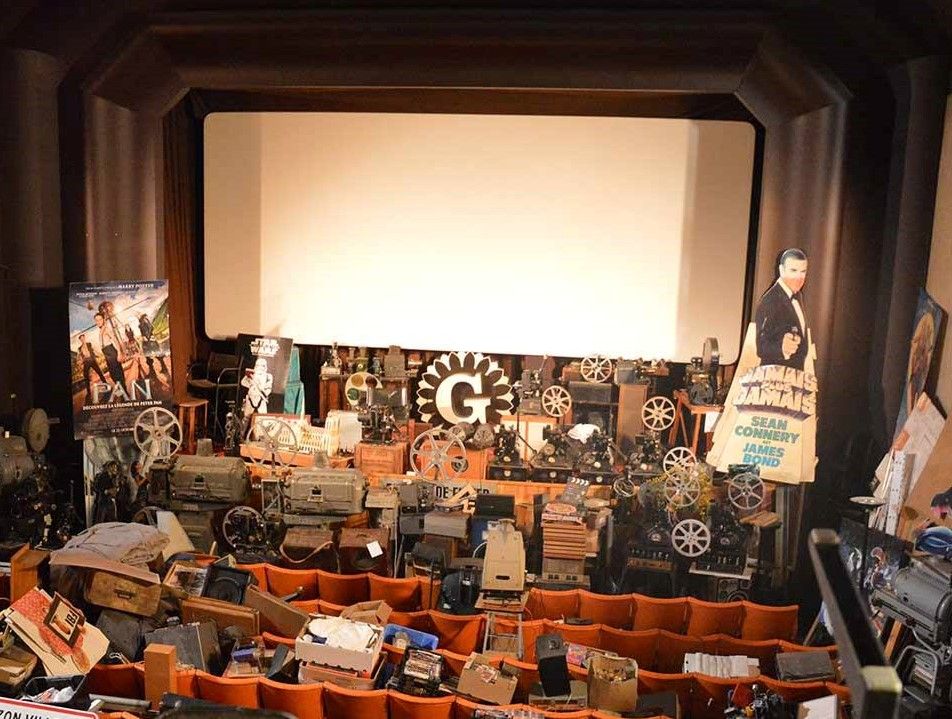 fabula's tweet photo. Collectionner les arts du spectacle (Caen) https://t.co/bl4avZRMCR https://t.co/Nqd9xgVe10