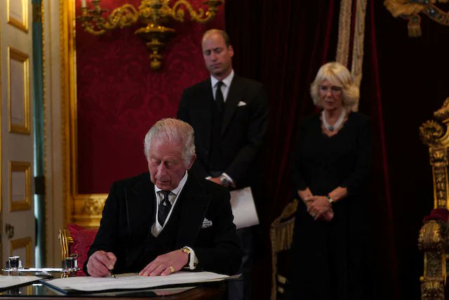 Tumpale Phiri (@quitekire) on Twitter photo Thank you your Majesty for inspiring me to serve and your lifetime of service <a href="/RoyalFamily/">The Royal Family</a>
God save the King.
linkedin.com/posts/tumpalep… Thank you your Majesty for inspiring me to serve and your lifetime of service <a href="/RoyalFamily/">The Royal Family</a>
God save the King.
linkedin.com/posts/tumpalep…