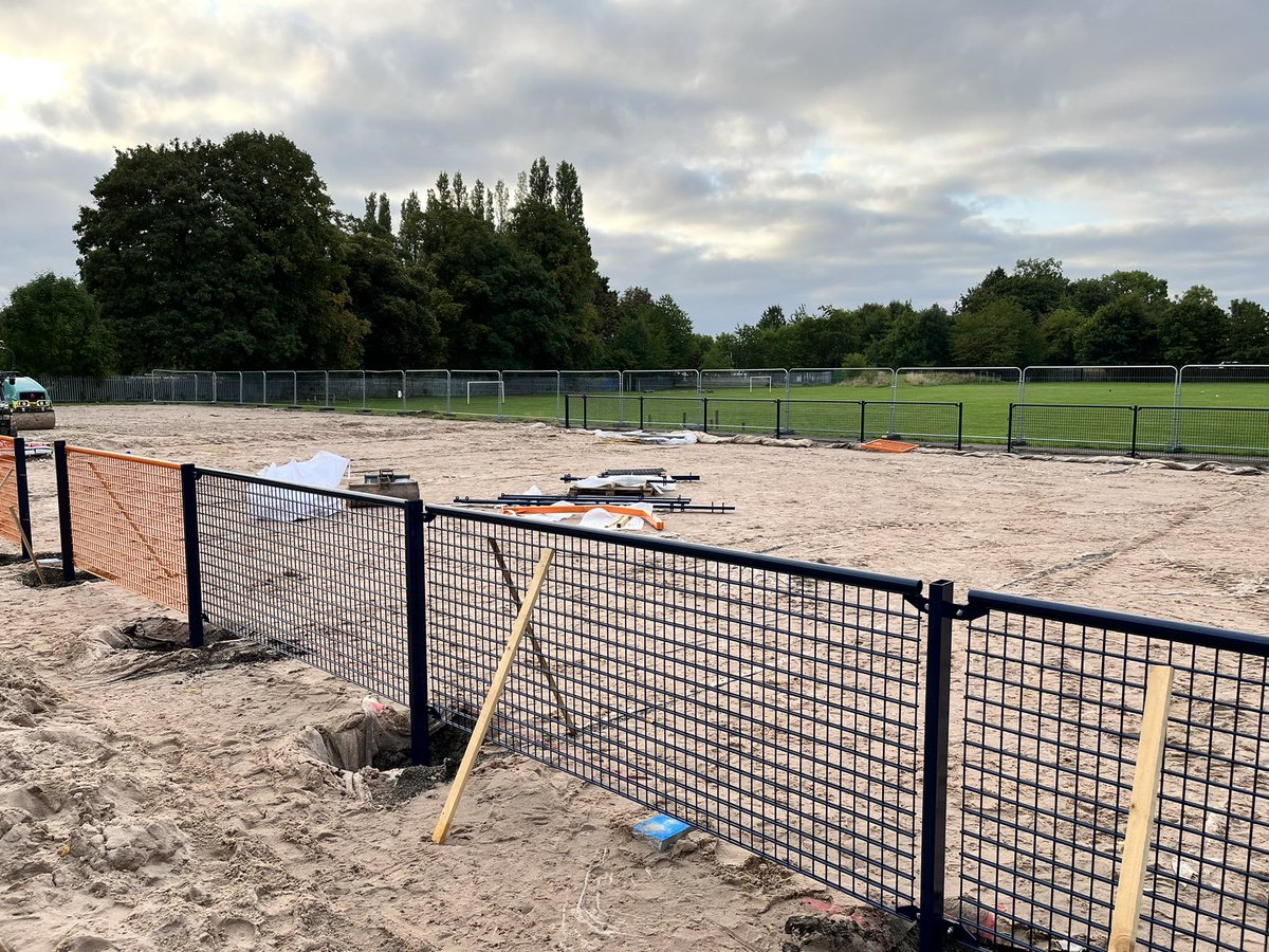 St Chris Wrexham tweet media