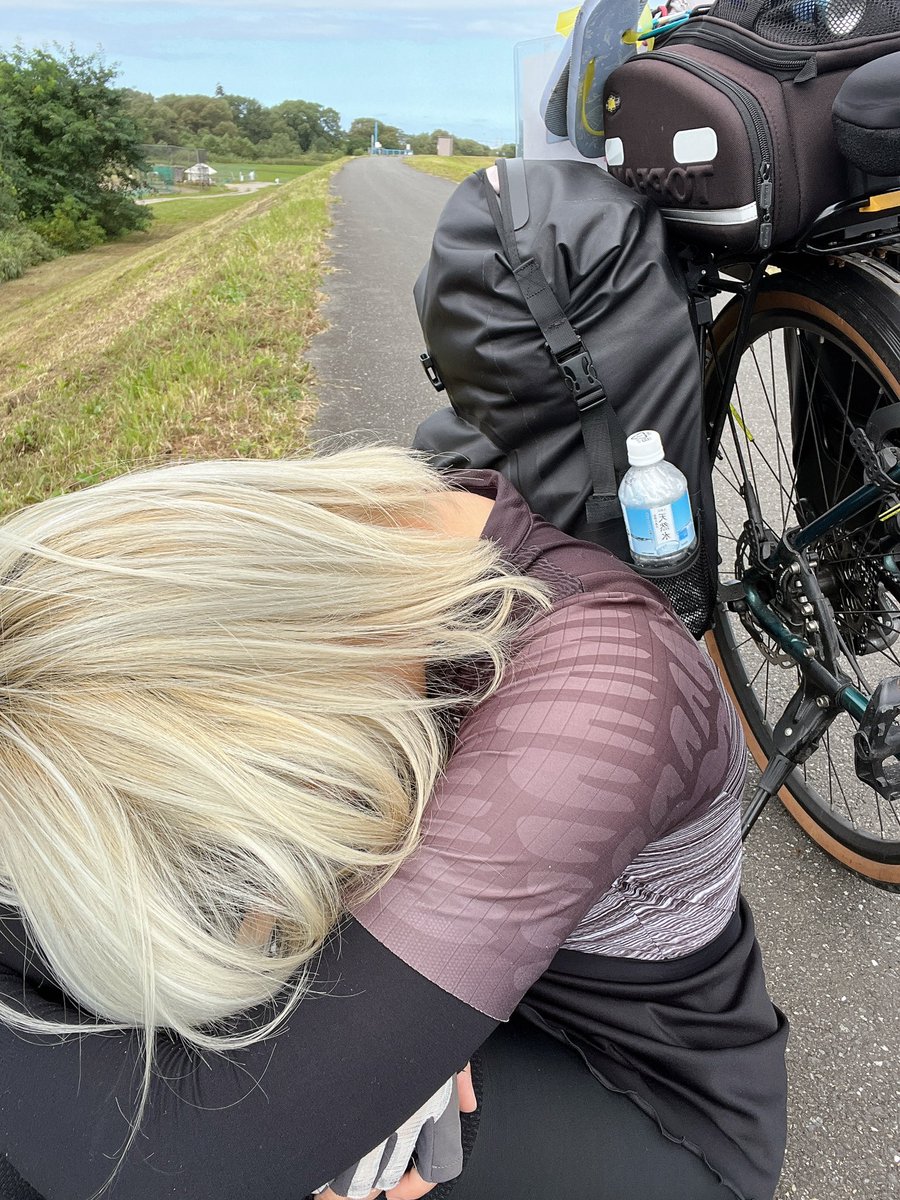 自転車 ヒッチハイクで泊めてもらう