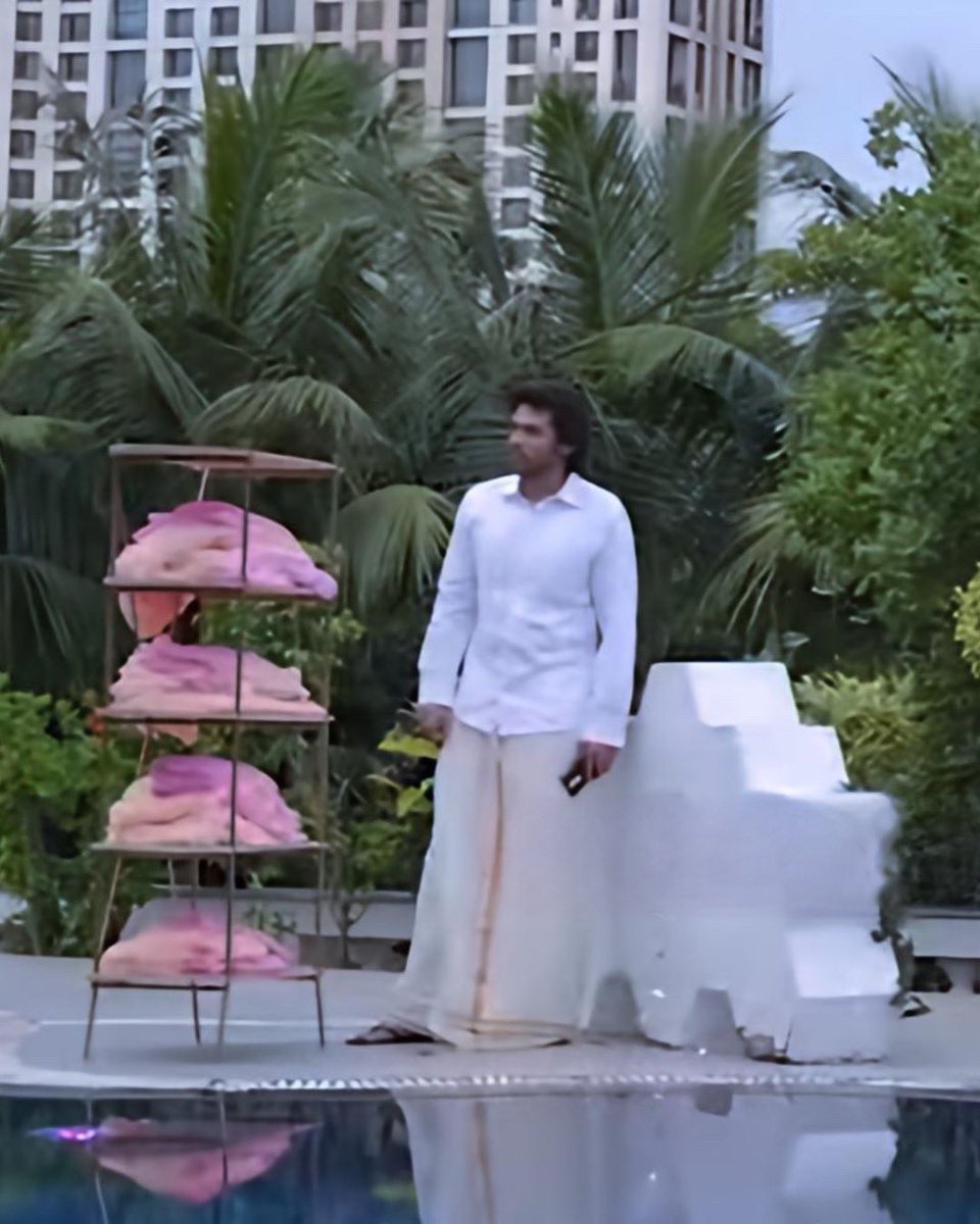 ParthianIndu's tweet photo. #ParthSamthaan
#ManikMalhotra 
#KYYS4OnVoot 
My South Indian Dil 😭😭😭😭😭😘😘😘😘 https://t.co/sURxkUvaIt