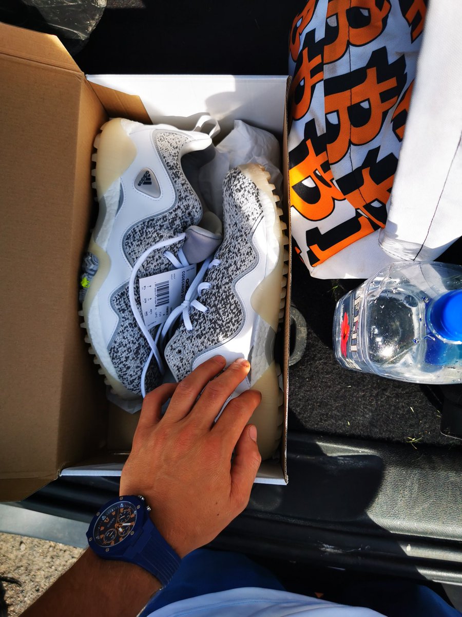 paid_with_joe's tweet photo. Not owning any #bitcoin is the largest risk you can take. 

#adidas #Sneakers #guesswatch #guesswatches #btc #bitcoinlifestyle https://t.co/g8oB96gpKl