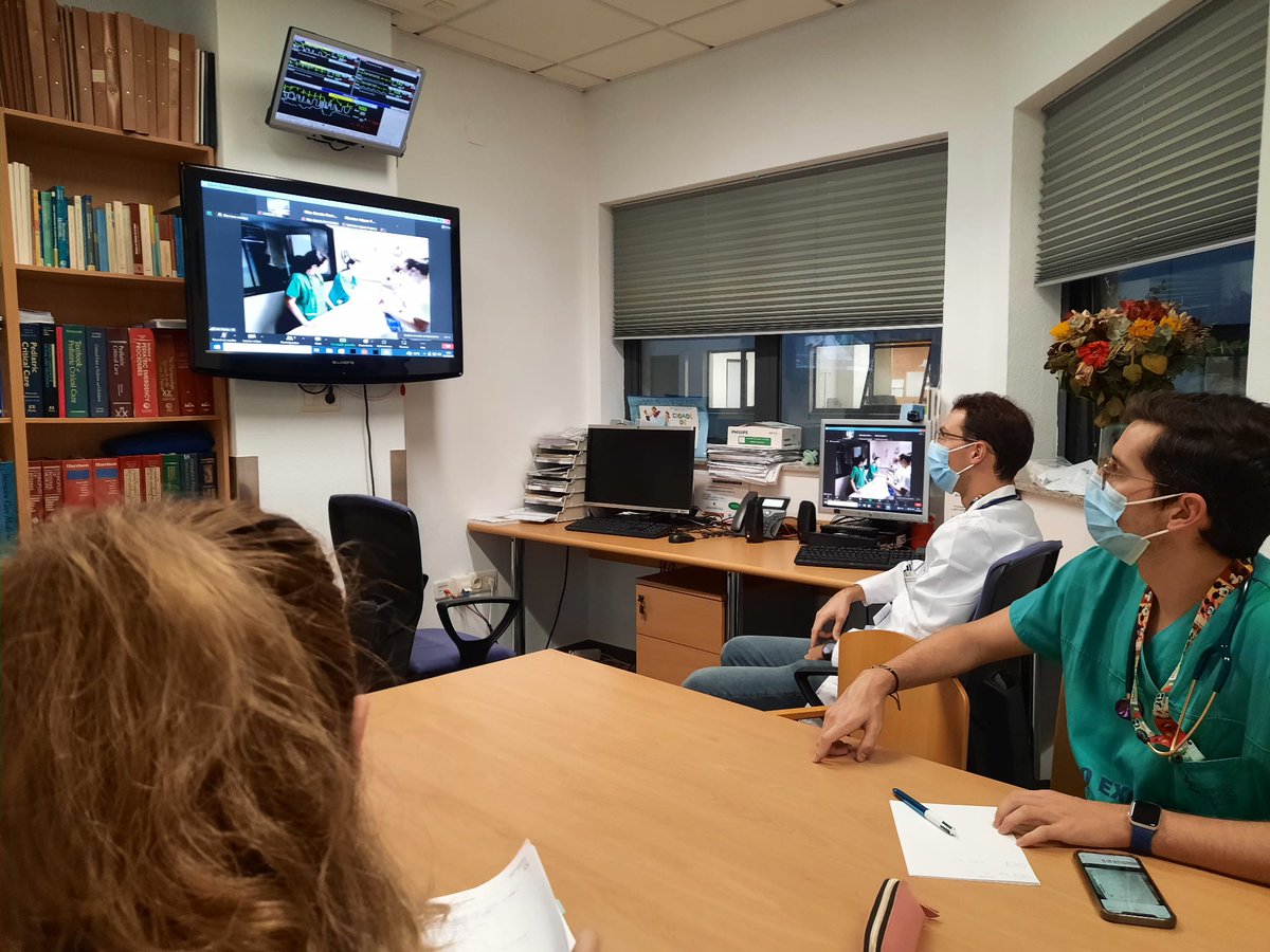SICRUS_research's tweet image. Today in our #PICU: hybrid [in situ &amp;amp; remote] simulation  
#hcsimweek22
#ipsssimweek
University Hospital of Santiago de Compostela, Spain @UniversidadeUSC @SICRUS_research