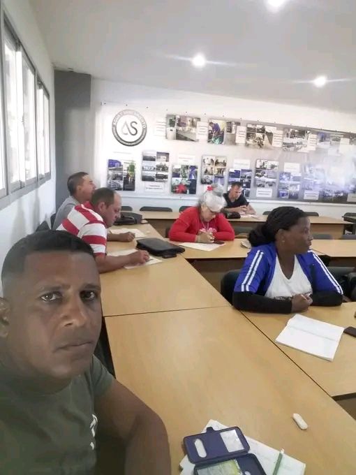 Semana de superación del segundo año curso de técnico superior de agua y saneamiento en la Universidad  Ciego de Ávila.
#ConstruyendoSuFuturo.
#HIDRORED
#OSDEAYS